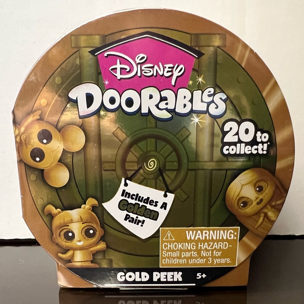 Disney Doorables Gold Peek Set (special golden pair)